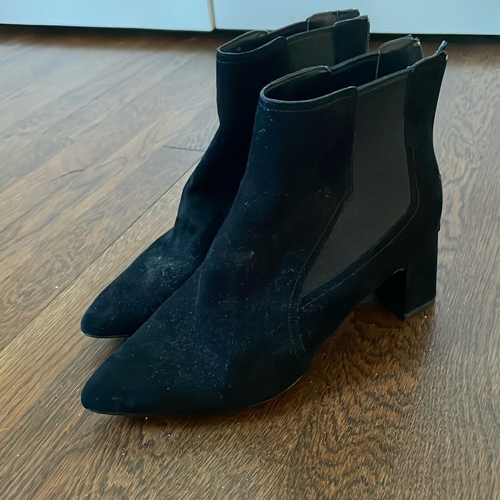 Cole haan suede ankle boot